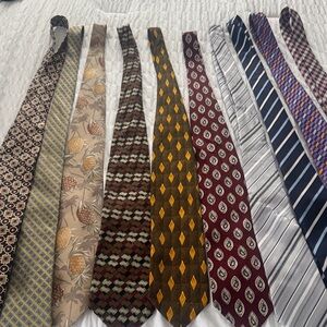 Elegant Men's Tie Collection lot of 10